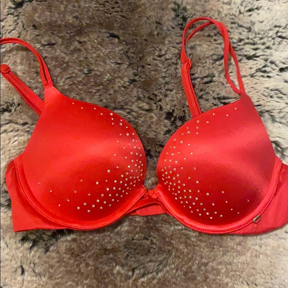 Victoria’s Secret very sexy push up